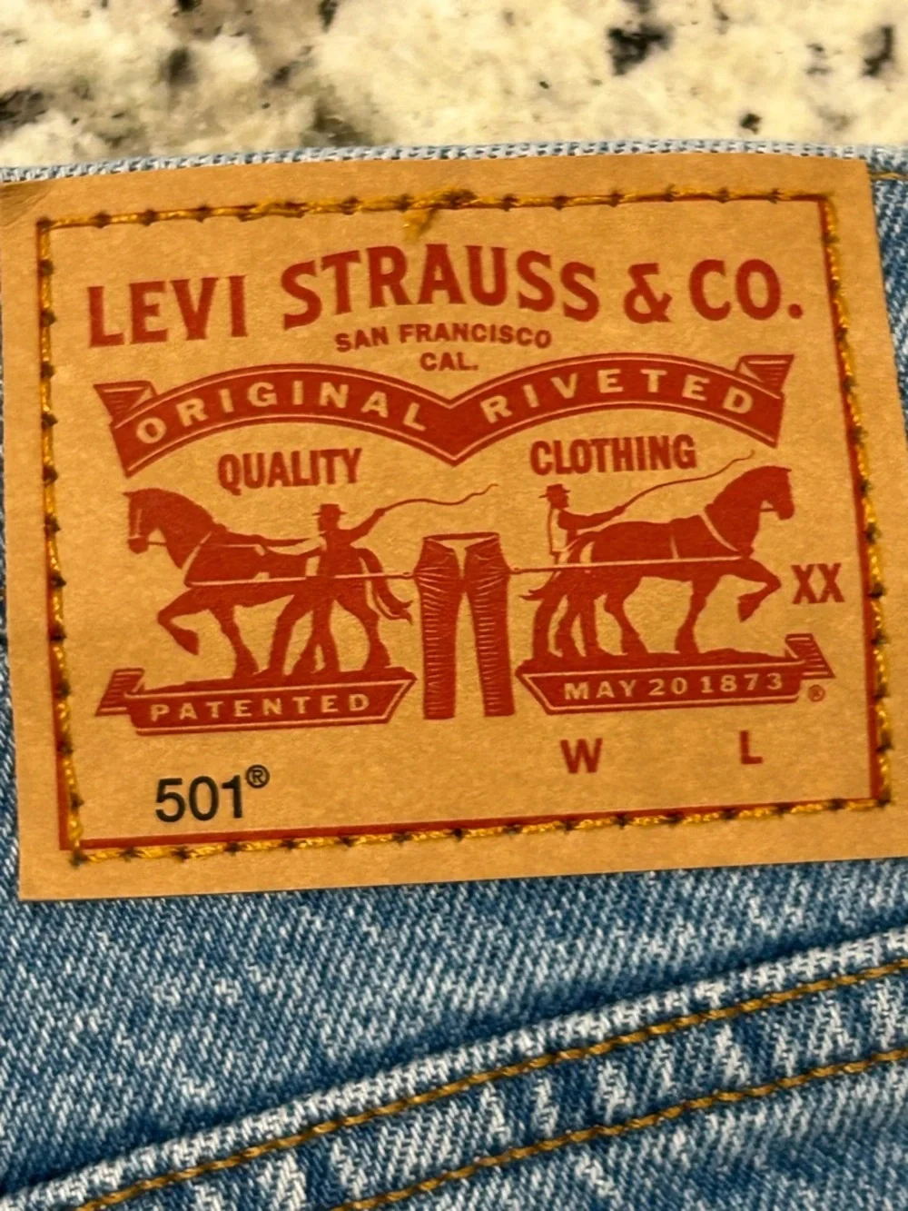 Levi's® 501® Original High Waist Festival Denim Shorts Women’s NWT 31 Distressed